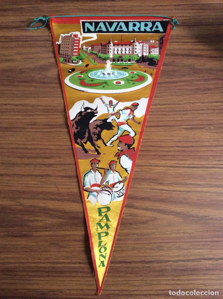 Banderines de colecci&oacute;n: NAVARRA. PAMPLONA. BANDER&Iacute;N ANTIGUO.