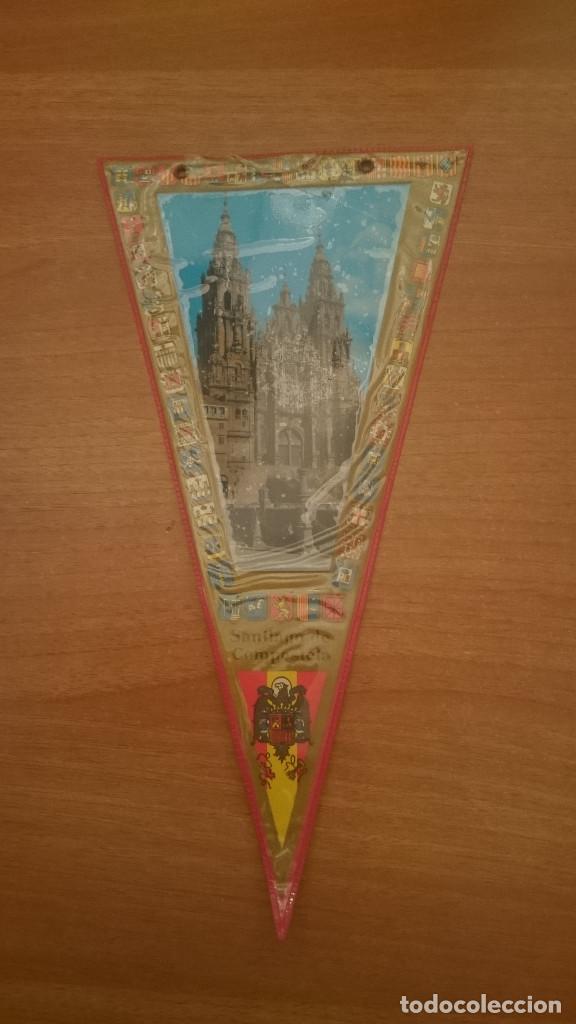 Sammlung von Wimpeln: BANDERIN SANTIAGO DE COMPOSTELA