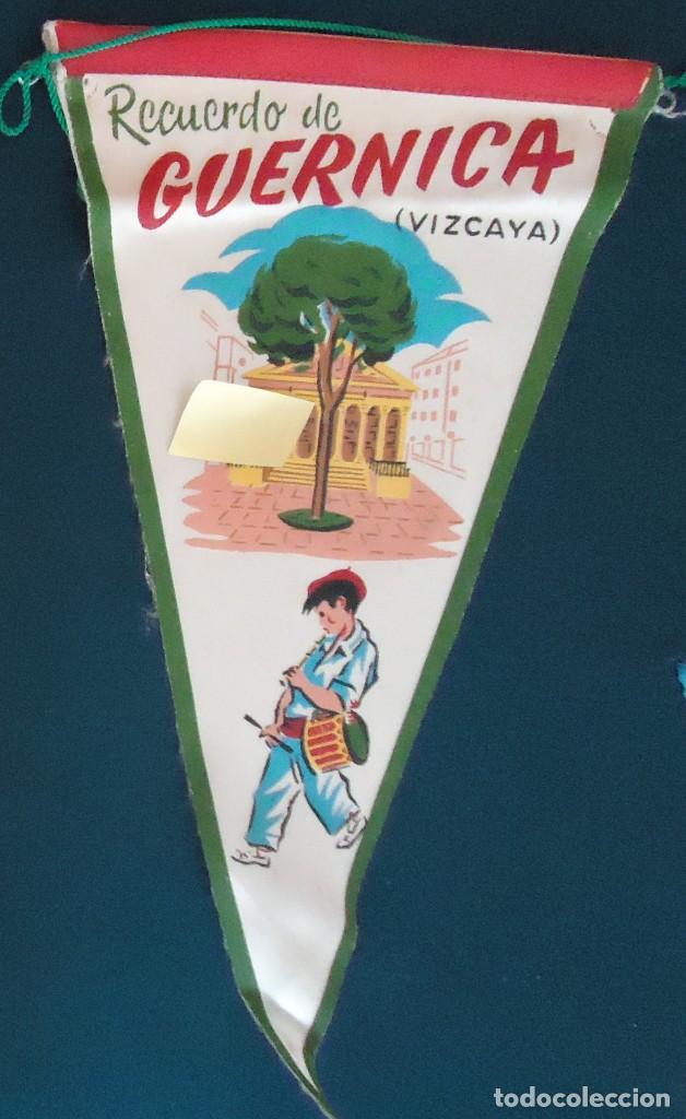 Galhardetes de cole&ccedil;&atilde;o: banderin arbol guernica casa juntas vizcaya pais vasco euskadi gernika danzas vascas txistu folklore