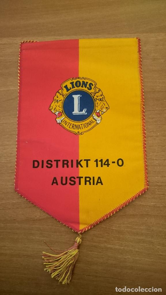 Bandierine di collezione: BANDERIN LIONS INTERNATIONAL DISTRIKT 114.0 AUSTRIA