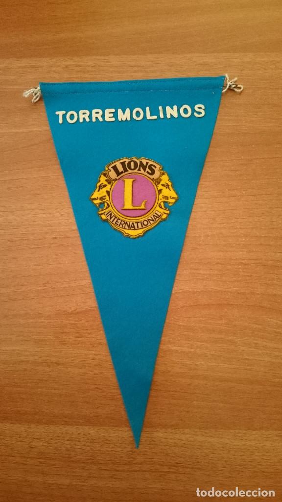Bandierine di collezione: BANDERIN LIONS. LEONES TORREMOLINOS.