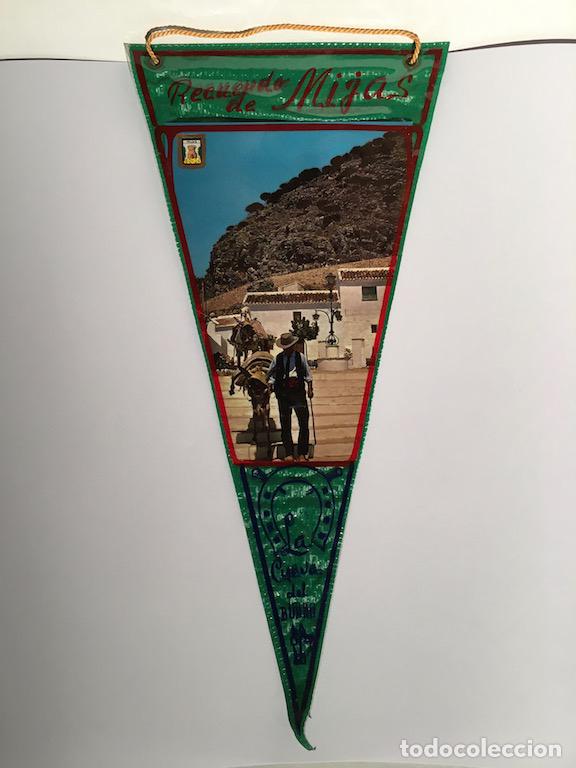 Galhardetes de cole&ccedil;&atilde;o: ANTIGUO BANDERIN DE MIJAS