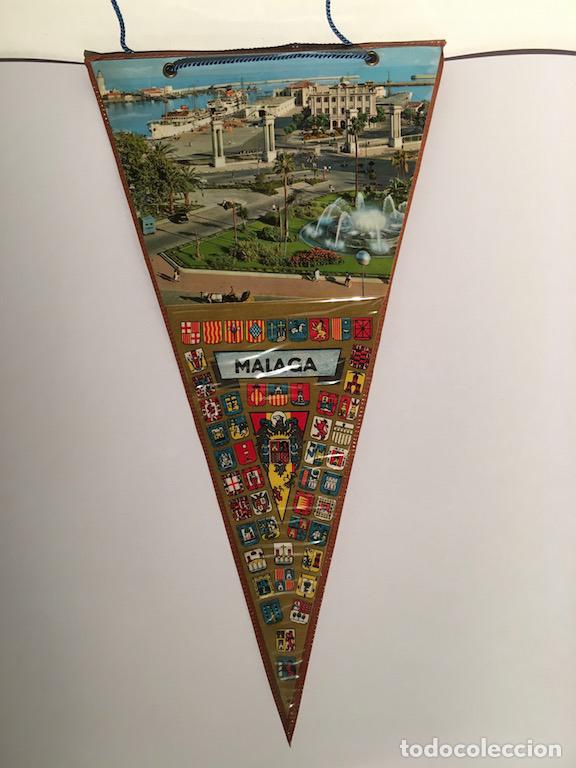 Galhardetes de cole&ccedil;&atilde;o: ANTIGUO BANDERIN DE MALAGA