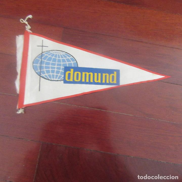 Sammlung von Wimpeln: banderin domund