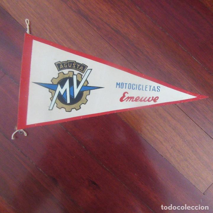 Sammlung von Wimpeln: banderin motocicletas, moto, agusta
