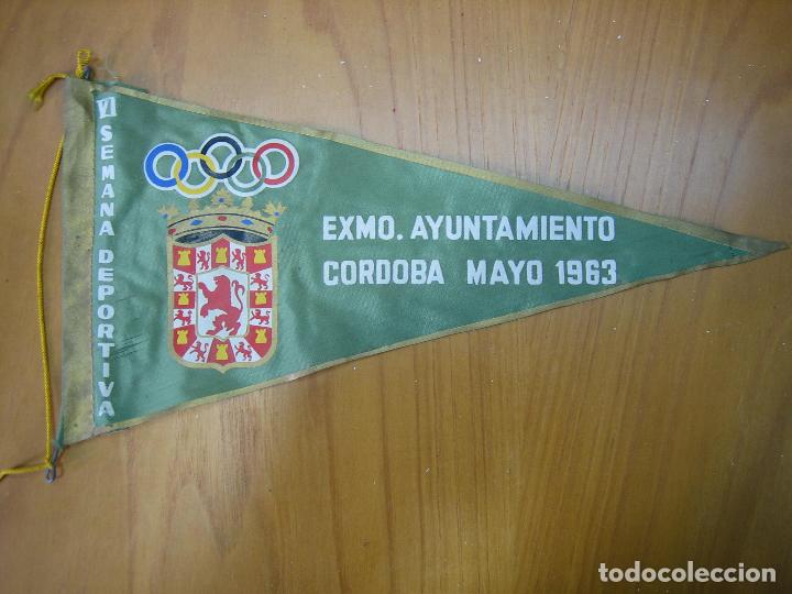 Fanions de collection: Antiguo banderin . Deportes del Exmo Ayuntamiento de Cordoba 1963