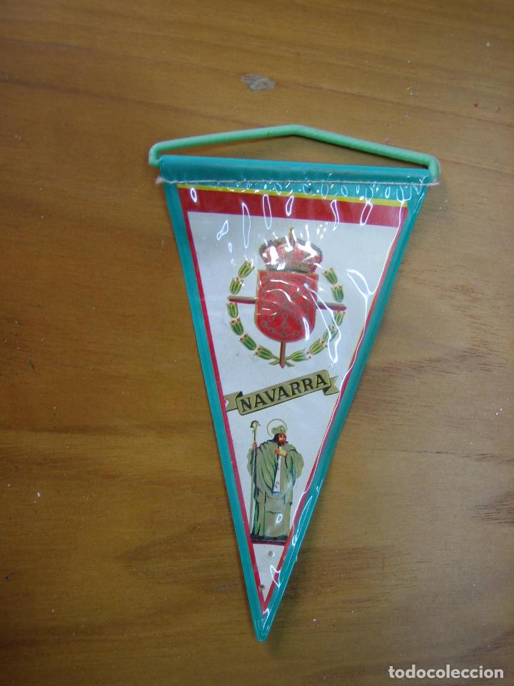 Bandierine di collezione: Antiguo banderin peque&ntilde;o. Navarra