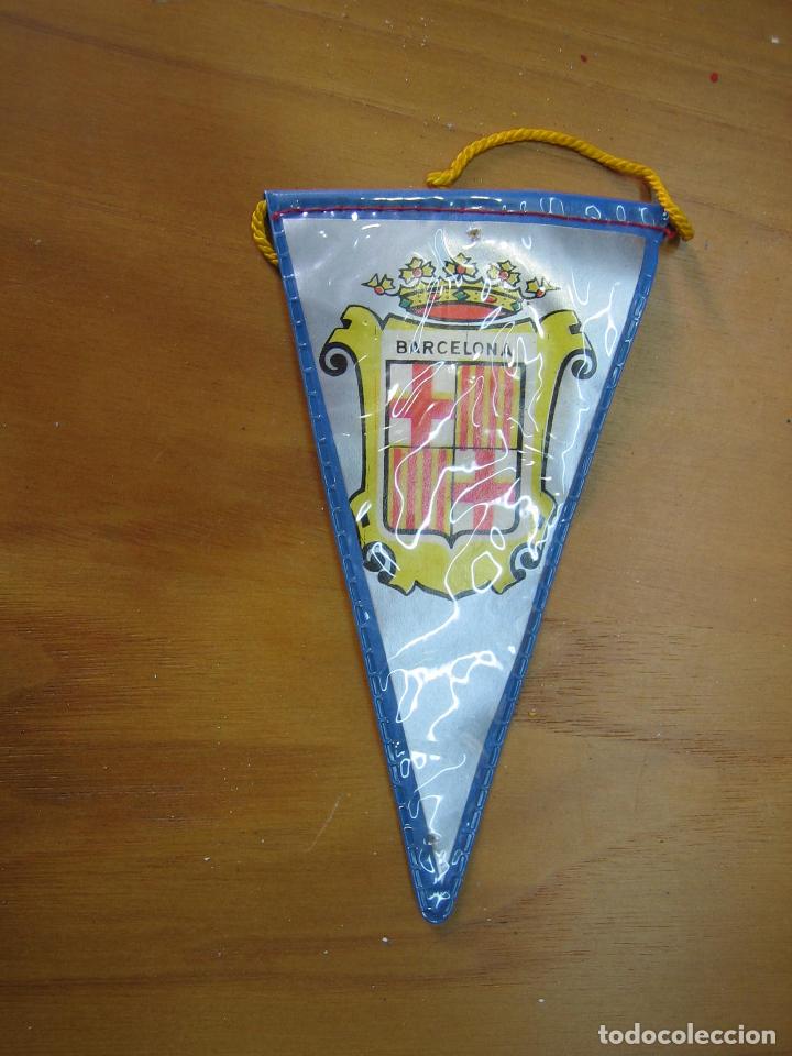 Bandierine di collezione: Antiguo banderin peque&ntilde;o. Barcelona