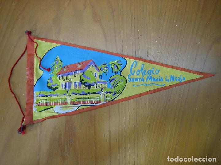 Bandierine di collezione: Antiguo banderin publicitari. Colegio Santa Maria de Nsaja