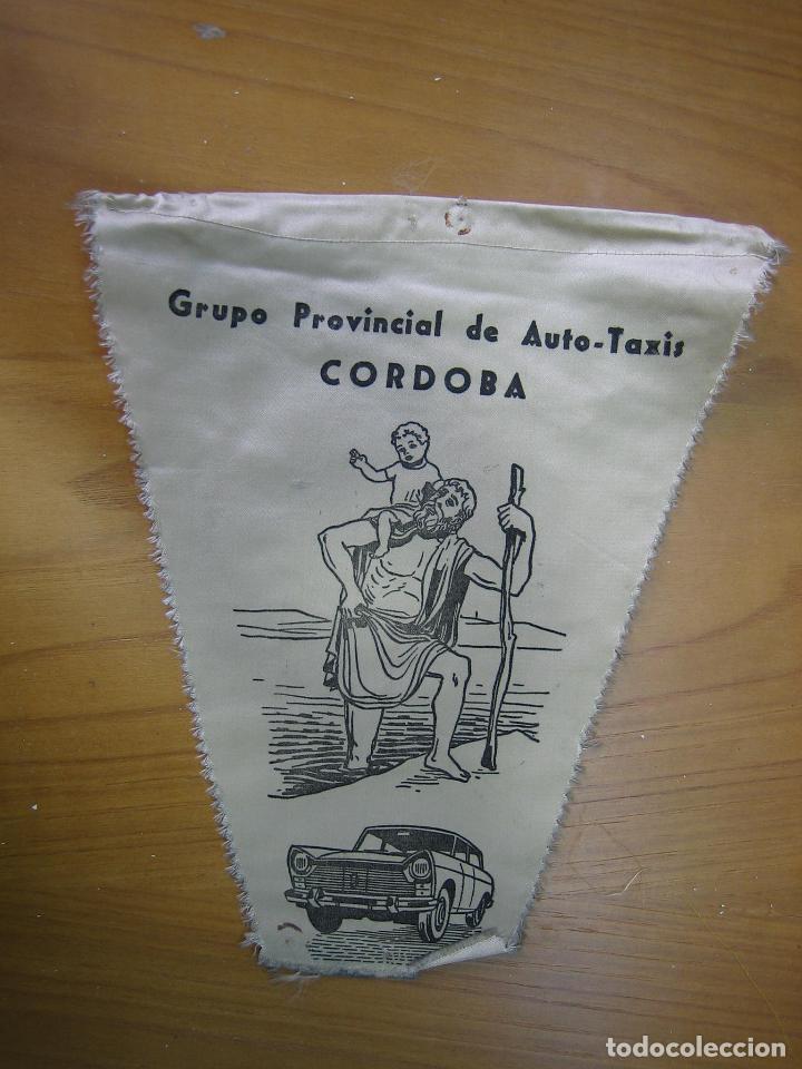 Fanions de collection: Antiguo bander&iacute;n a&ntilde;os 60. Grupo provincial de auto-taxi Cordoba