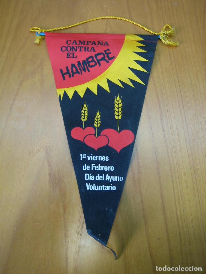 Fanions de collection: Antiguo bander&iacute;n a&ntilde;os 60. Campa&ntilde;a contra &eacute;l hambre