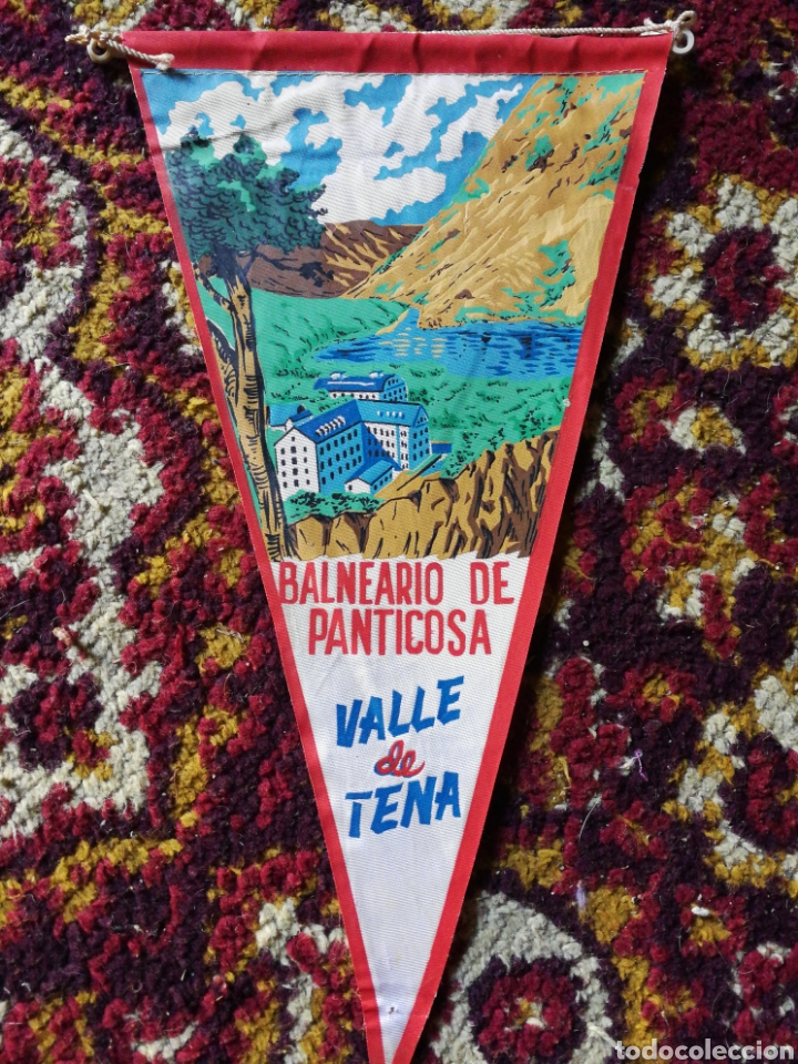 Fanions de collection: BANDER&Iacute;N TELA BALNEARIO DE PANTICOSA, VALLE DE TENA.