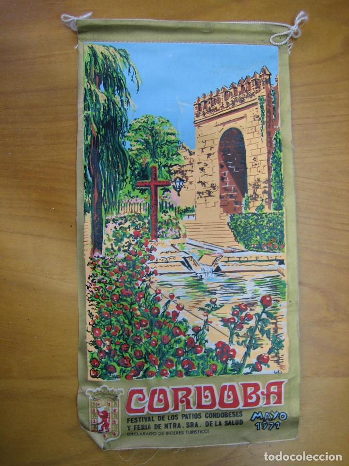 Fanions de collection: Antiguo bander&iacute;n . Feria y Fiesta de los patios. Cordoba 1971