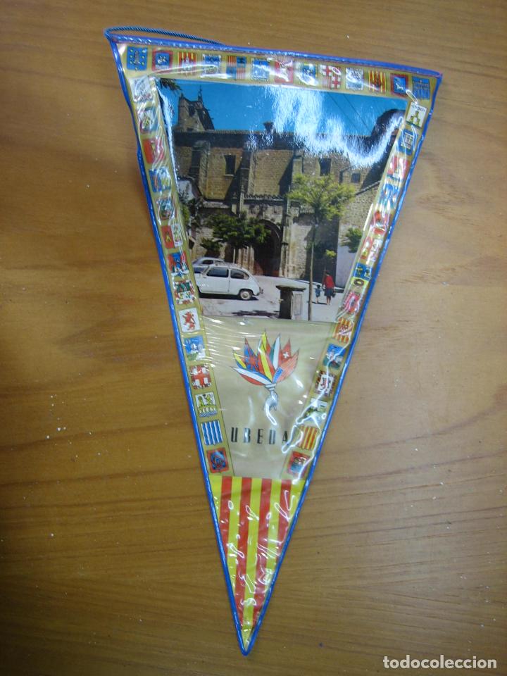 Bandierine di collezione: Antiguo bander&iacute;n. Ubeda