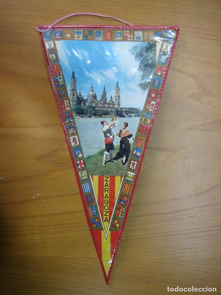 Bandierine di collezione: Antiguo bander&iacute;n. Zaragoza