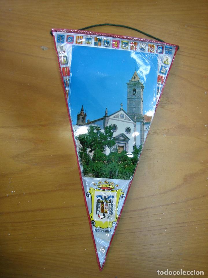 Bandierine di collezione: Antiguo bander&iacute;n. Pozoblanco