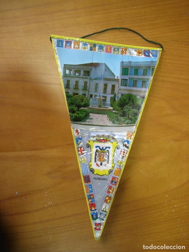 Bandierine di collezione: Antiguo bander&iacute;n. Pozoblanco