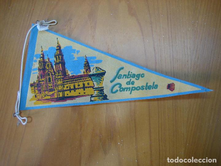 Bandierine di collezione: Antiguo bander&iacute;n. Santiago de Compostela