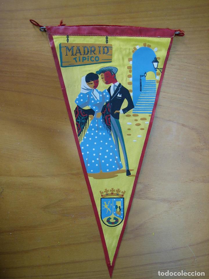 Galhardetes de cole&ccedil;&atilde;o: Antiguo bander&iacute;n tur&iacute;stico. Madrid