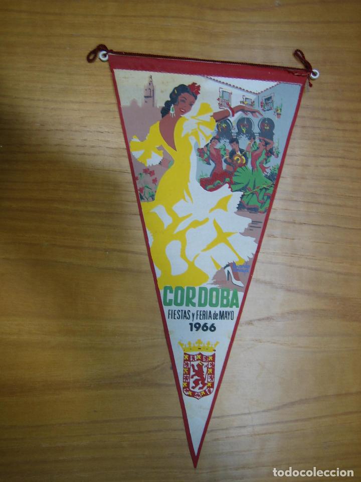Fanions de collection: Antiguo banderin Feriade C&oacute;rdoba 1966