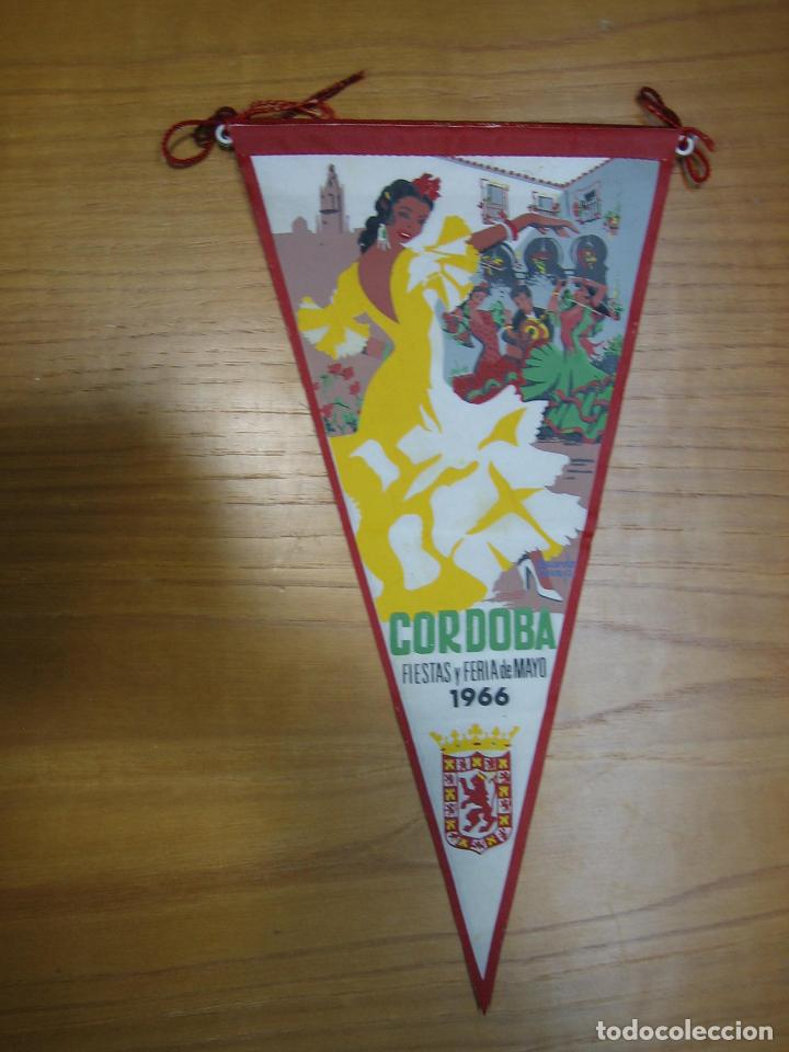 Fanions de collection: Antiguo banderin Feriade C&oacute;rdoba 1966