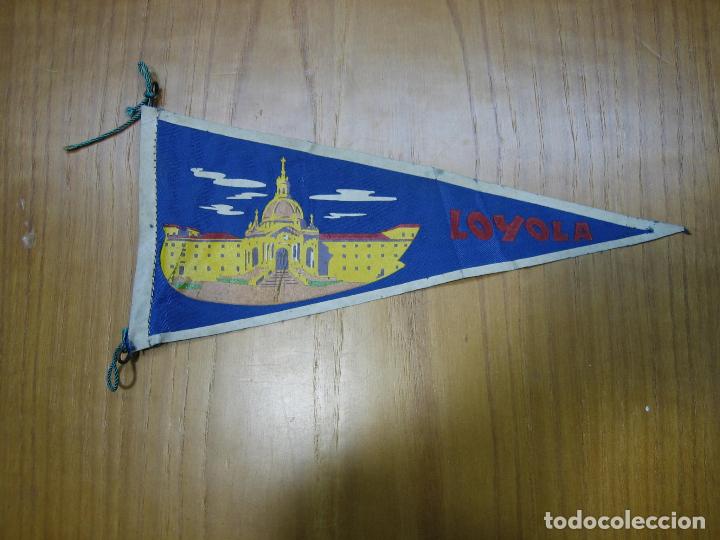 Sammlung von Wimpeln: Antiguo banderin tur&iacute;stico Loyola