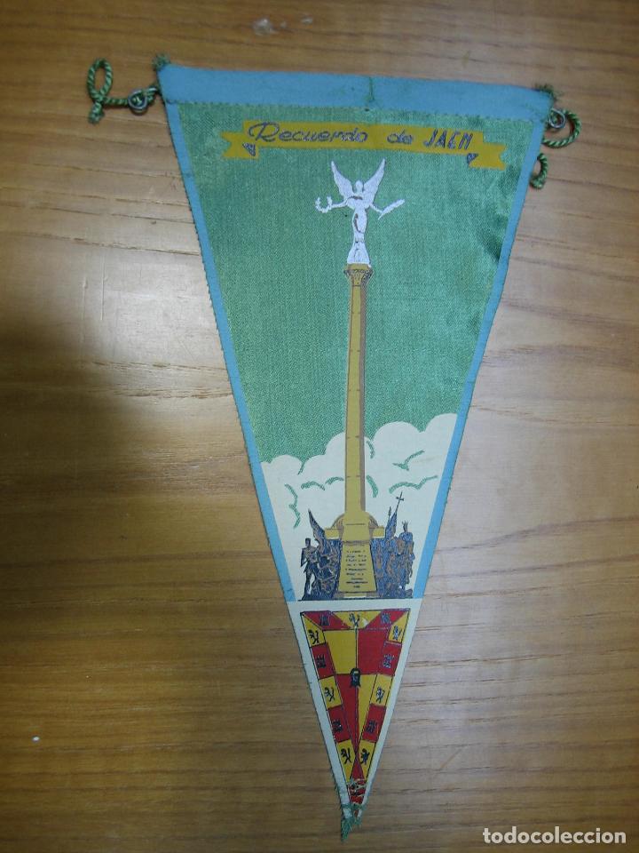 Sammlung von Wimpeln: Antiguo banderin tur&iacute;stico . Jaca