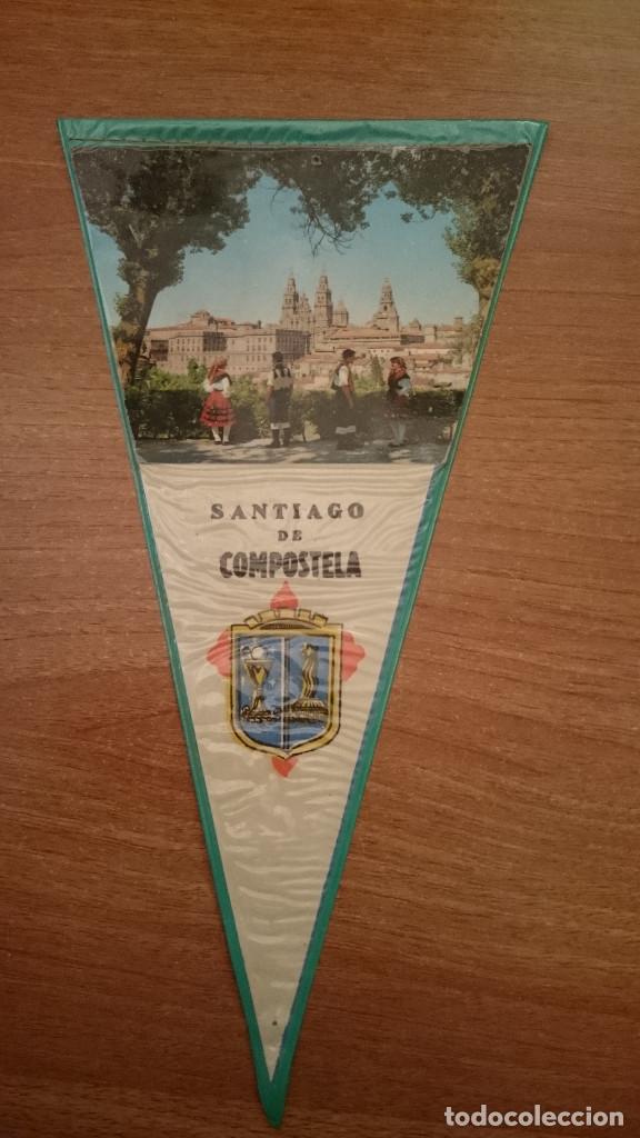 Sammlung von Wimpeln: BANDERIN SANTIAGO DE COMPOSTELA