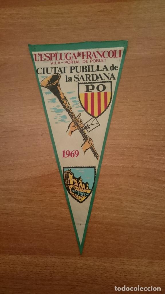 Sammlung von Wimpeln: BANDERIN L&acute;ESPLUGA de  FRANCOLI -vila portal de poblet