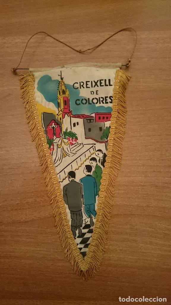 Sammlung von Wimpeln: BANDERIN CREIXELL DE COLORES