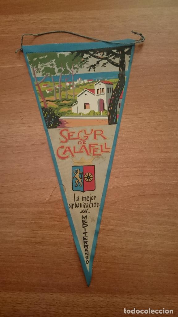 Sammlung von Wimpeln: BANDERIN DE SEGUR DE CALAFELL - LA MEJOR URBANIZACION DEL MEDITERRANEO