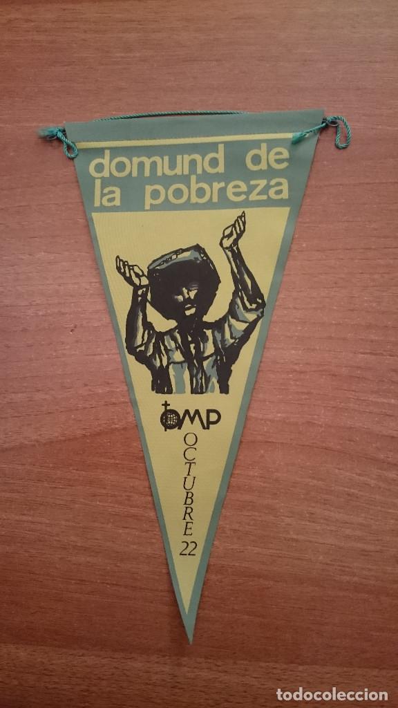 Bandierine di collezione: BANDERIN DOMUNT DE LA POBREZA - OMP - OCTUBRE 22