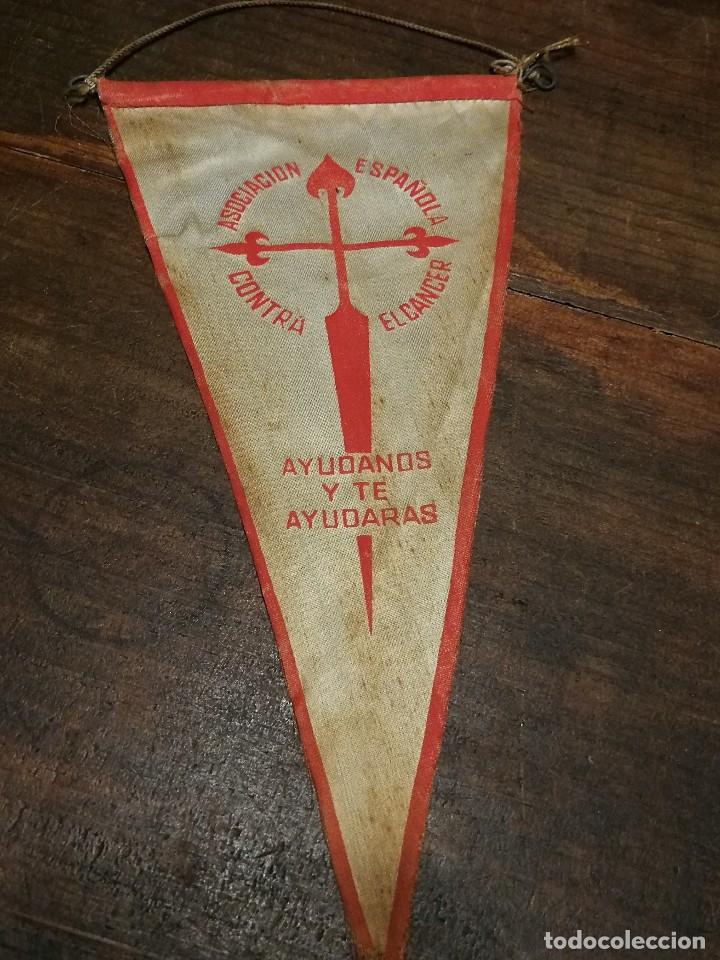 Galhardetes de cole&ccedil;&atilde;o: ANTIGUO BANDER&Iacute;N DE TELA- ASOCIACI&Oacute;N ESPA&Ntilde;OLA CONTRA EL C&Aacute;NCER.