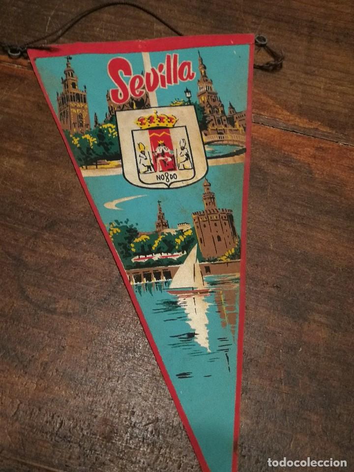Galhardetes de cole&ccedil;&atilde;o: ANTIGUO BANDER&Iacute;N TUR&Iacute;STICO DE TELA- SEVILLA, ESCUDO NODO.