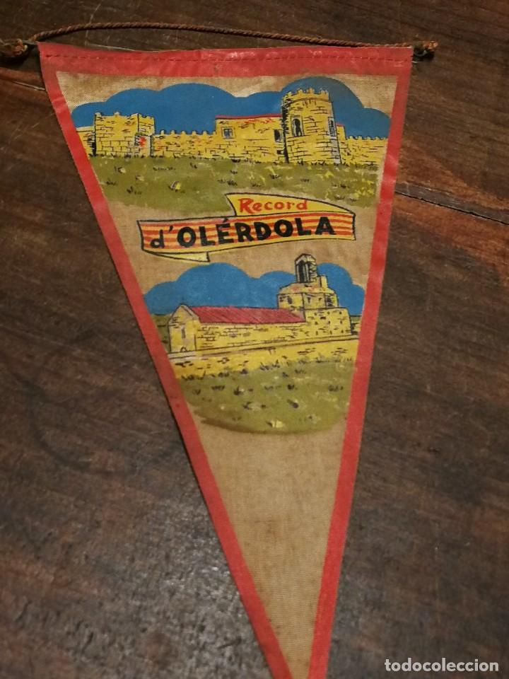 Galhardetes de cole&ccedil;&atilde;o: ANTIGUO BANDER&Iacute;N DE TELA RECORD D'OL&Egrave;RDOLA (CATALUNYA).