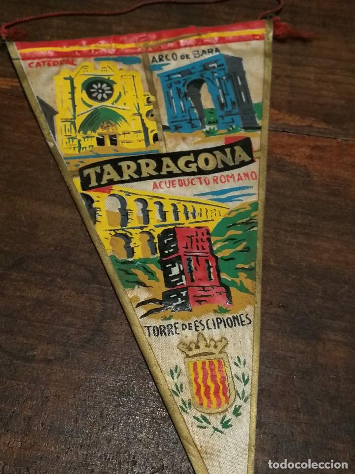 Galhardetes de cole&ccedil;&atilde;o: ANTIGUO BANDER&Iacute;N DE TELA- MONUMENTOS DE TARRAGONA.
