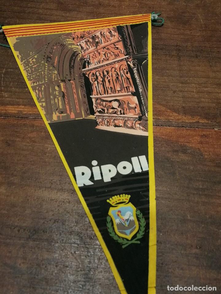 Galhardetes de cole&ccedil;&atilde;o: ANTIGUO BANDER&Iacute;N DE TELA MONESTIR DE RIPOLL (CATALUNYA).