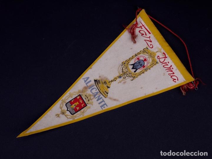 Sammlung von Wimpeln: ALICANTE TURISMO