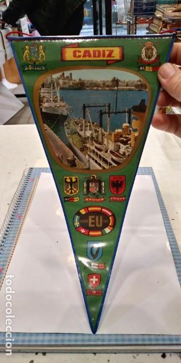 Galhardetes de cole&ccedil;&atilde;o: Banderin Cadiz Europe Unie