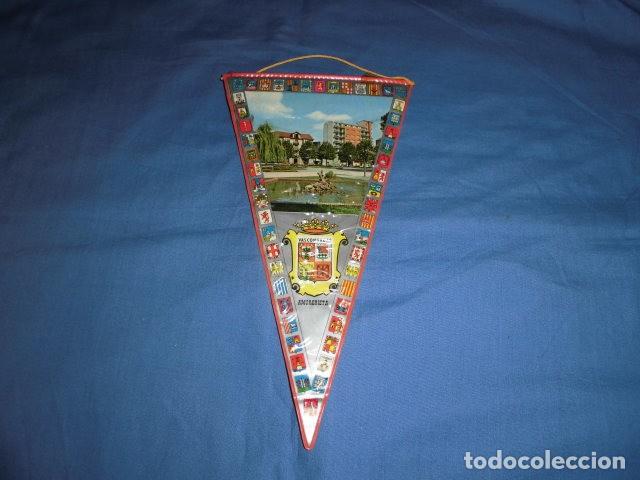 Galhardetes de cole&ccedil;&atilde;o: BANDERIN AMOREBIETA - A&Ntilde;OS 60 - 70. ORIGINAL.
