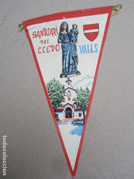 Collection pennants: banderin de tela , santuari del lledo , valls , tarragona