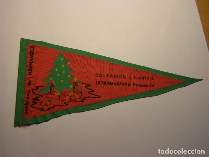 Bandierine di collezione: Banderin publicidad Hernandez, ultramarinos y calzados, a&ntilde;os 1960.