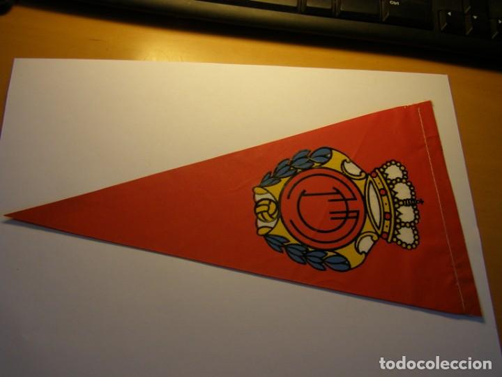 Banderines de colecci&oacute;n: Antiguo banderin club de futbol, a&ntilde;os 1960.