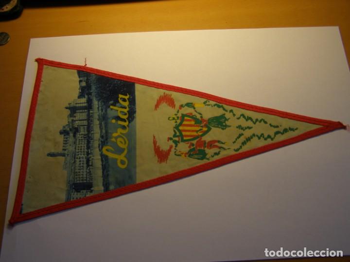 Banderines de colecci&oacute;n: Antiguo banderin de L&eacute;rida Lleida, a&ntilde;os 1960.