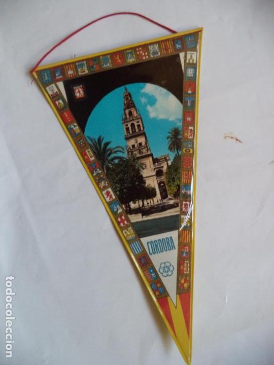 Sammlung von Wimpeln: CORDOBA PLASTIFICADO 28 CM