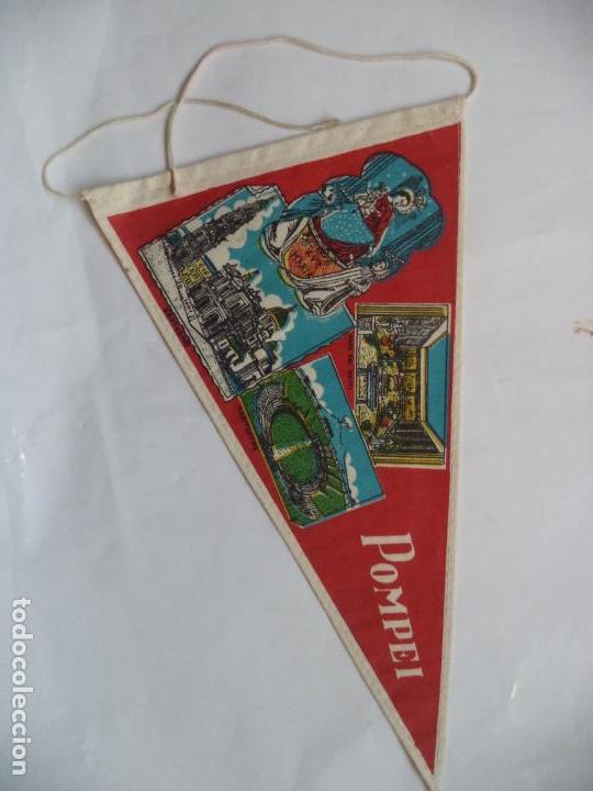 Sammlung von Wimpeln: POMPEI 26 CM