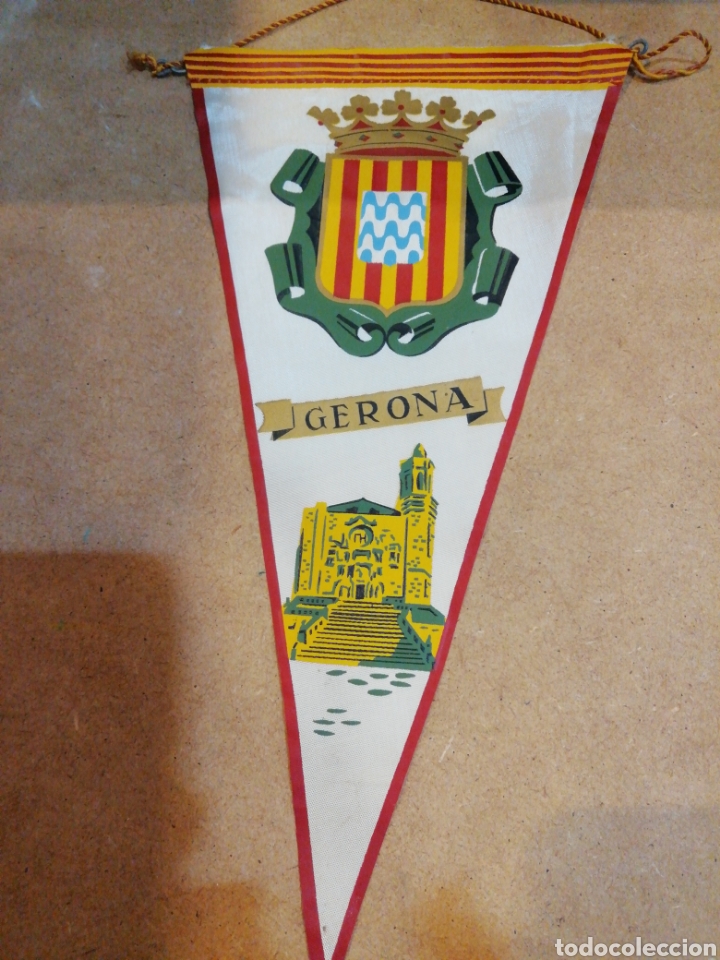 Sammlung von Wimpeln: Banderin de Gerona