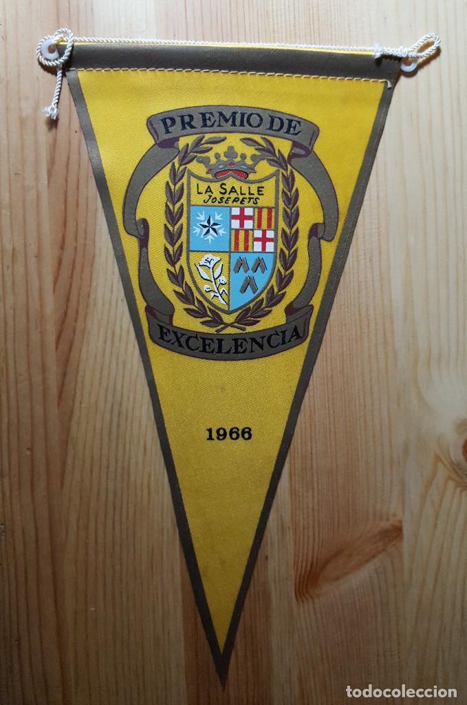 Galhardetes de cole&ccedil;&atilde;o: Banderin de La Salle Josepets 1966 premio excelencia