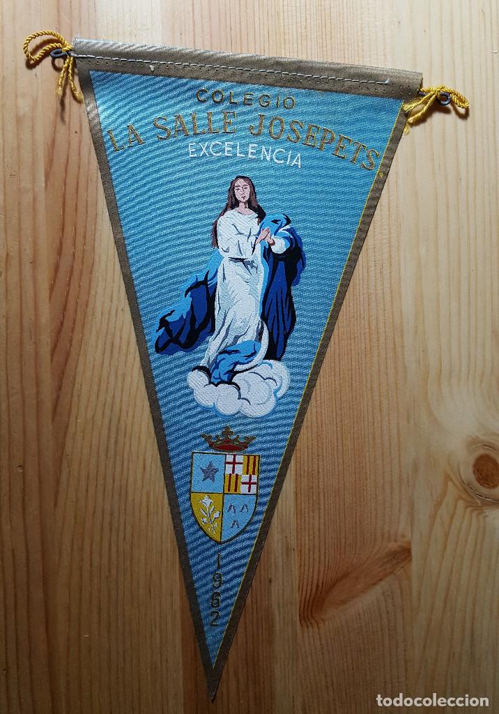 Sammlung von Wimpeln: banderin del colegio la salle Josepets 1962 Premio Excelencia