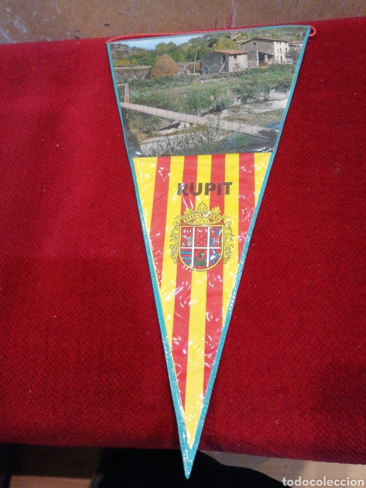 Sammlung von Wimpeln: Banderin de Rupit